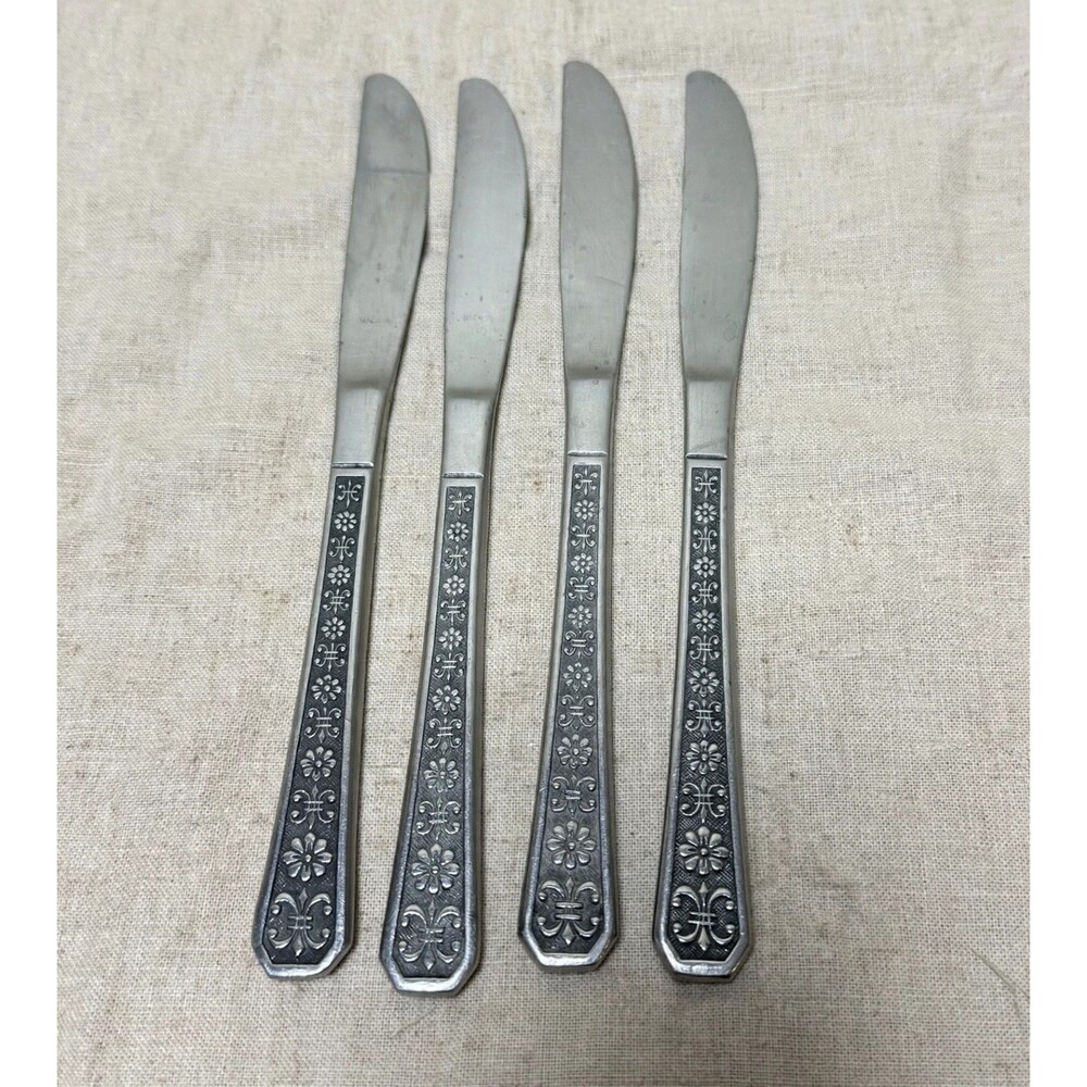 VTG Set of 4 Interpur Florenz Butter Knives 8 Petal Flower MCM
